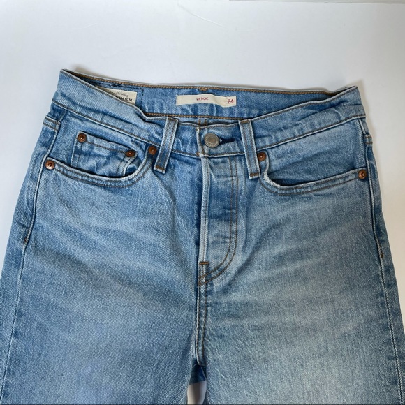 Levi’s wedgie fit jeans - Picture 4 of 11